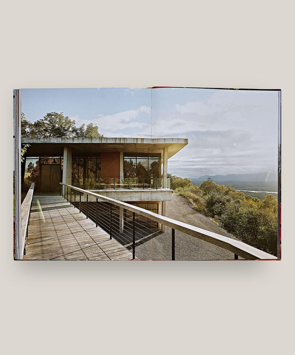 Country Life: Homes of the Catskill Mountains and Hudson Valley