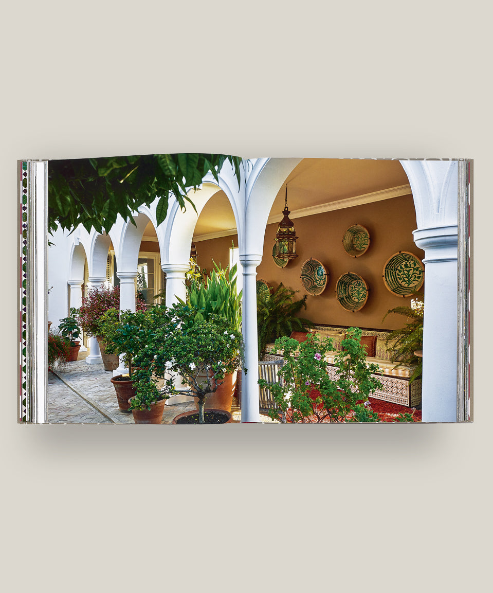 Veere Grenney: Seeking Beauty