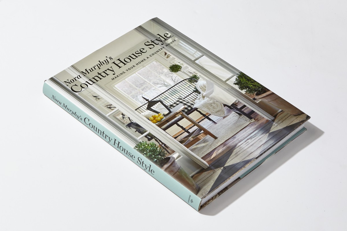 Nora Murphy's Country House Style: Making Your Home a Country House by Nora Murphy. Vendome Press, 2018.